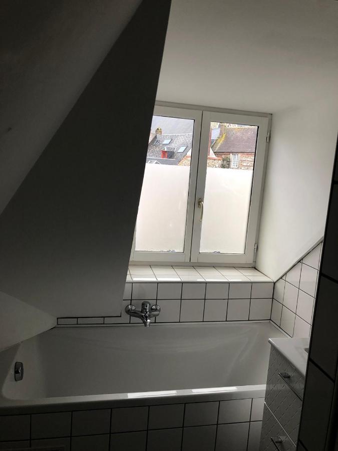 Appartamento Chez Jules ,Parking gratuit, 3ème Etage Saint-Valéry-sur-Somme Esterno foto